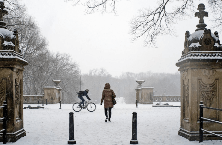 NYC se prepara para mais uma semana de inverno desleixado