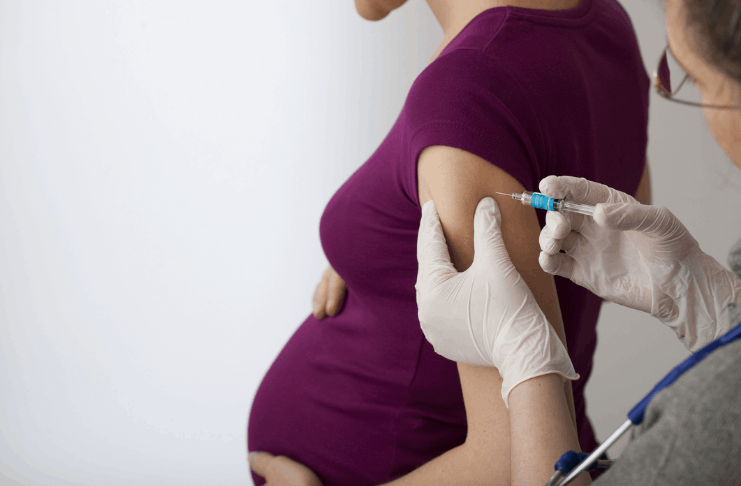 Fauci diz que 20 mil mulheres grávidas receberam a vacina COVID-19 sem sinal de alerta